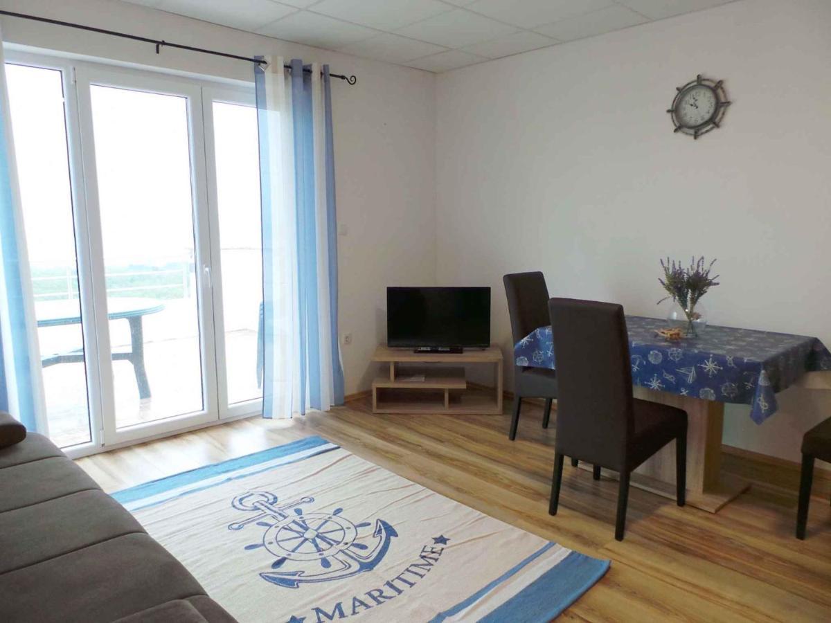 Apartments In Cizici/Insel Krk 31083 Bagian luar foto
